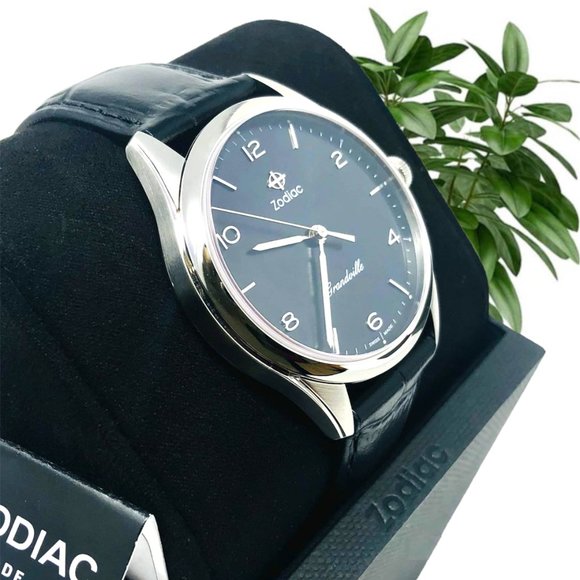 🌸NWT Zodiac 🌸🔥🔥🔥Grandville Alligator Leather Watch ZO9301 - Picture 4 of 9